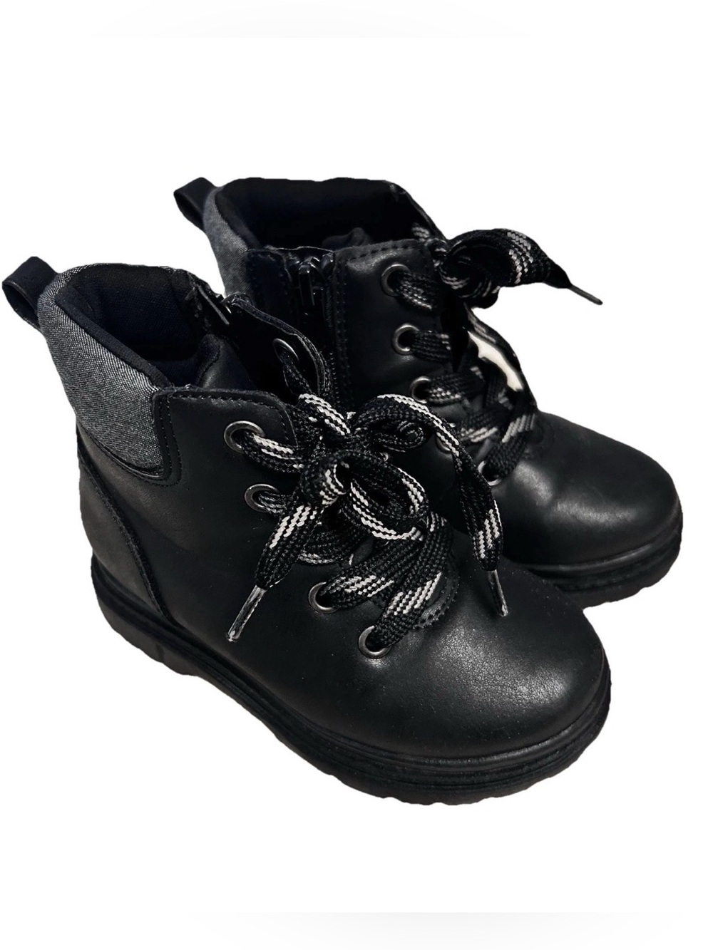 Cat & Jack Black and grey toddler girls boots - size 9